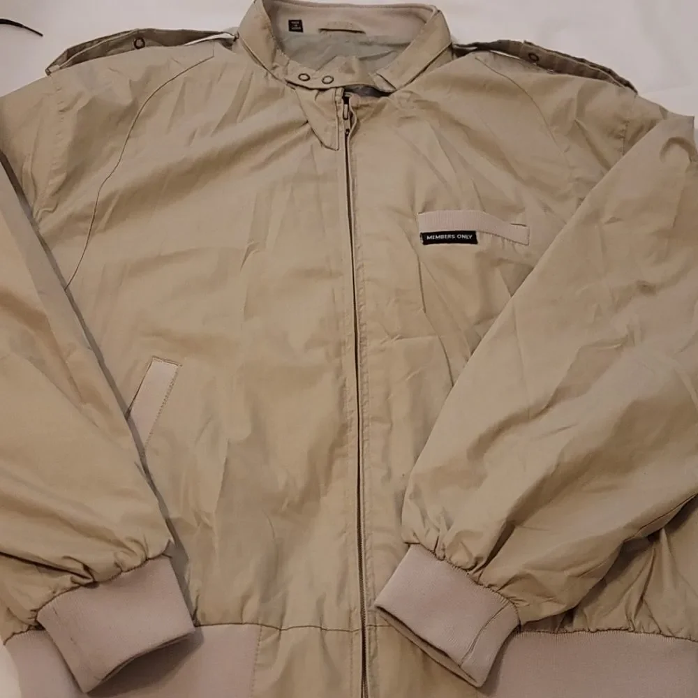 ‎Members only vintage jacket size 44